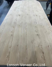 Ketebalan 0,50 mm Eropa White Oak Veneer Knotty Oak barang dalam stok 60.000/SQM