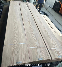Red Oak Wood Veneer 0.45mm Ketebalan panel Crown Cut Kelas AAA