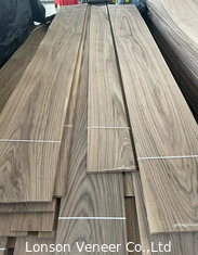 Slice Cut American Walnut Veneer Natural A Grade Ketebalan 2mm Pintu Lantai