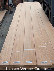 Kuartal Potong Panel Red Oak Veneer Kelas AAA ketebalan furnitur 0,5mm