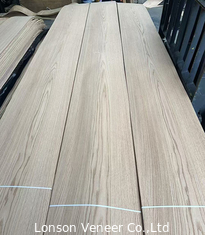 Crown cut Red Oak Veneer panel 0.5mm Kayu Veneer AA Grade Berwarna