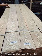 Rusia MDF Ash Wood Veneer Crown Cut Ketebalan 0.45mm Penggunaan Direkayasa