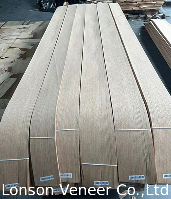 Perempat Potong American Red Oak Veneer Panel Barang Kelas AAA dalam stok 120.000/SQM