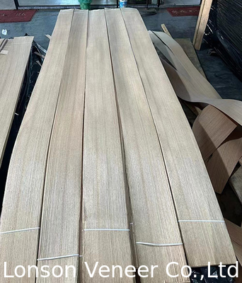 Panel veneer kayu Oak merah panjangnya 300cm Ketebalan 0,5mm