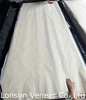 0.25-0.4mm Ketebalan White Oak Veneer Sekuensial splicingBenih lurus