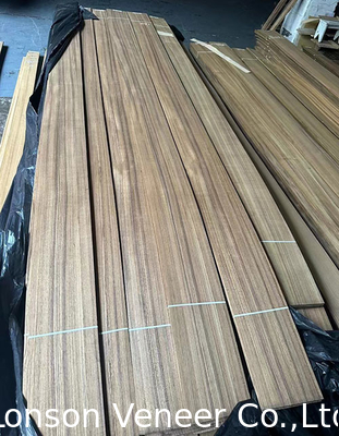 0.40MM Quarter Cut Burma Teak Wood Veneer Untuk Meubel Papan Mewah