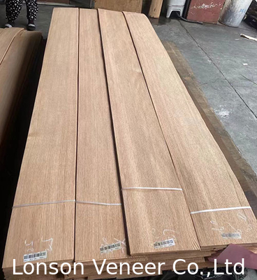 Perempat Potong Karet Oak Merah Lapisan Ketebalan 0,45mm Panel Karet Kayu Kelas AAA